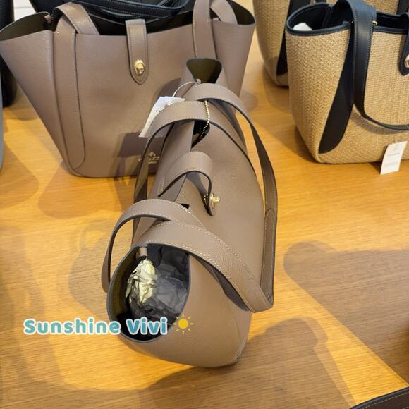 NWT COACH Hadley Turnlock Tote Bag Leather CAL17 Gold/Dark Stone - Picture 2 of 8